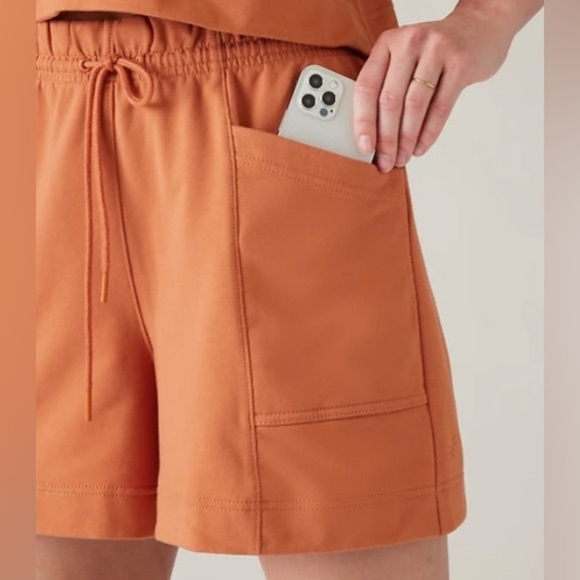Athleta Retroterry Short - Picture 2 of 8